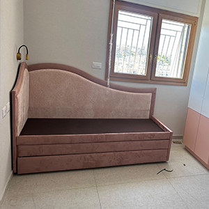 Upholstered Children's Bed Model Peoni