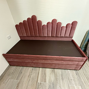 Upholstered Children's Bed Model Larkspur